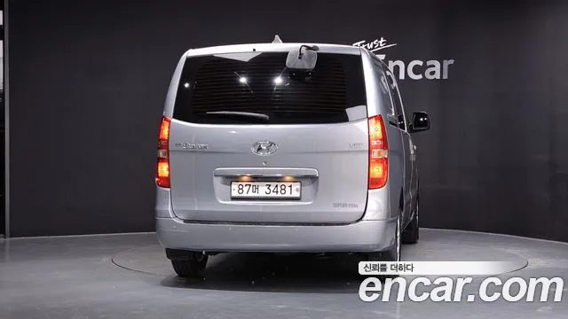 Hyundai Grand Starex 2021 — миниатюра 4