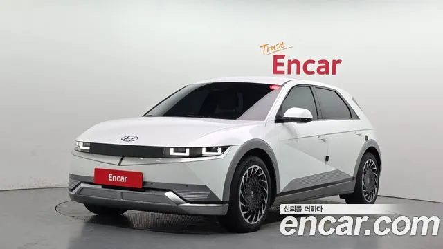 Hyundai Ioniq 5 2022 — фото 1