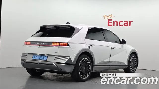 Hyundai Ioniq 5 2022 — миниатюра 2