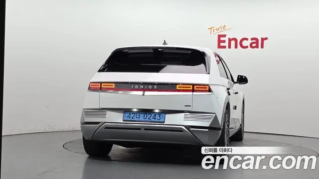 Hyundai Ioniq 5 2022 — миниатюра 4