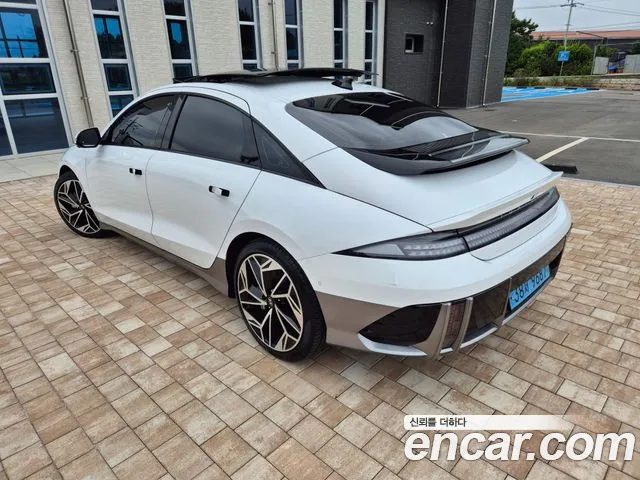 Hyundai Ioniq 6 2025 — миниатюра 6