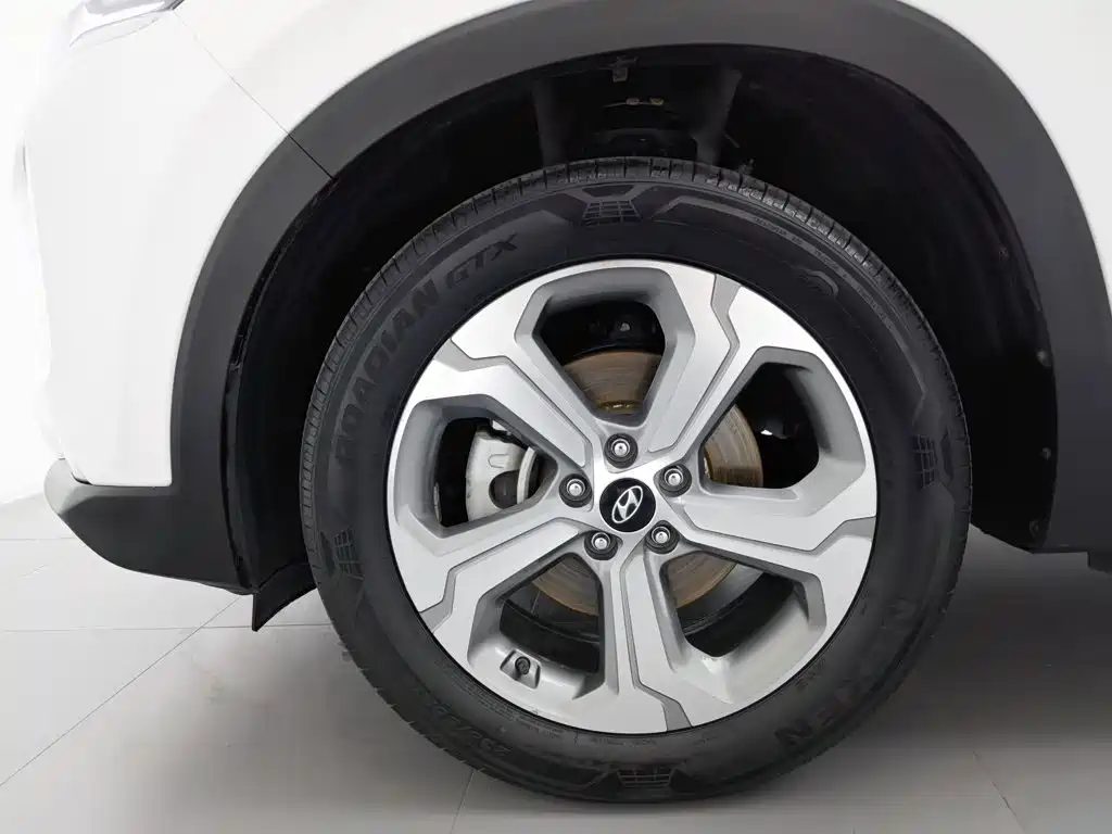 Hyundai Santa Fe 2022 — миниатюра 17