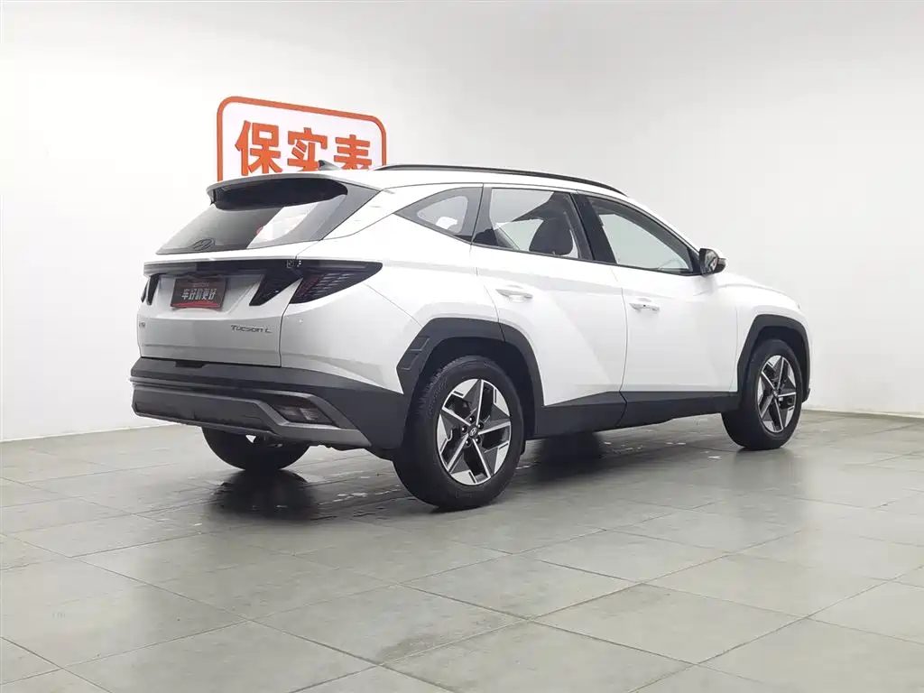 Hyundai Tucson 2025 — миниатюра 2