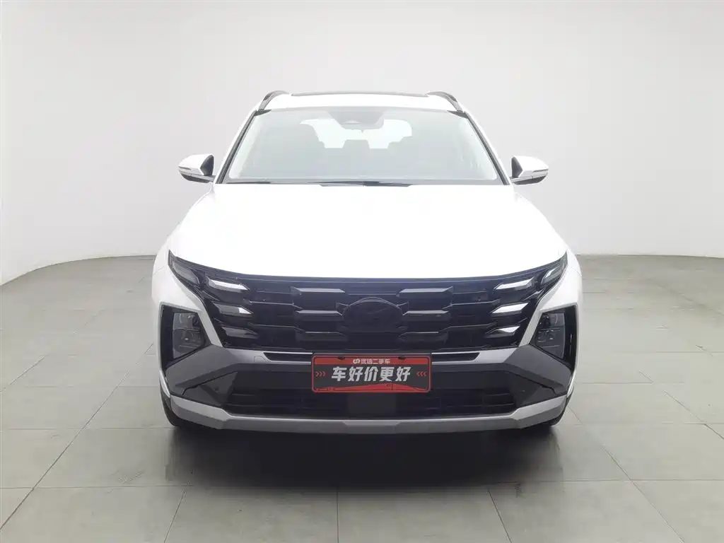 Hyundai Tucson 2025 — миниатюра 3