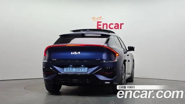 Kia EV6 2025 — миниатюра 4