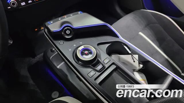 Kia EV6 2025 — миниатюра 9