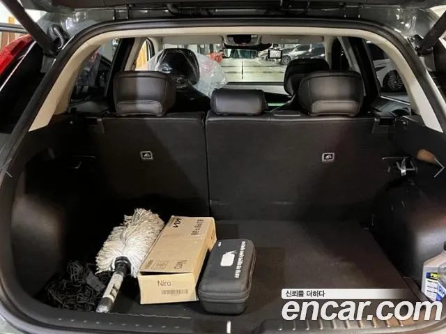 Kia Niro 2025 — миниатюра 6