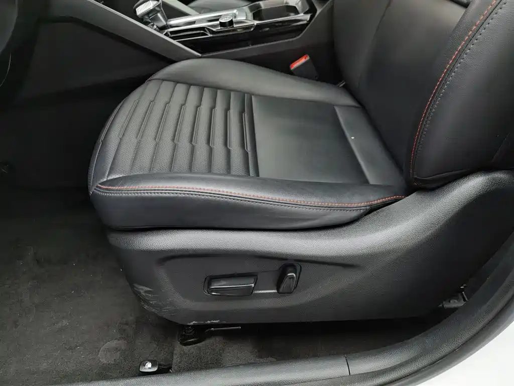 Kia Sportage 2022 — миниатюра 19