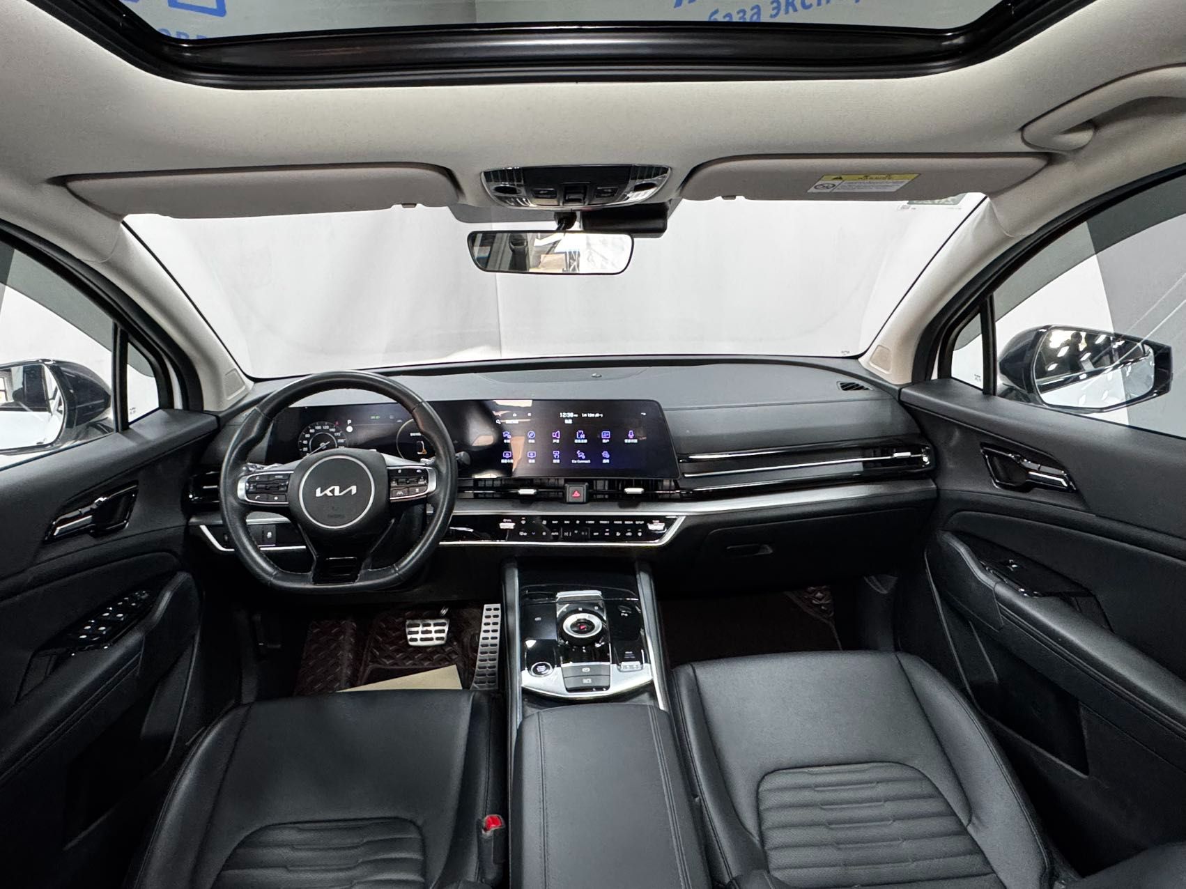 Kia Sportage 2023 — миниатюра 8