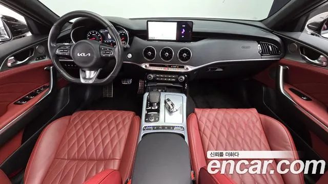 Kia Stinger 2023 — миниатюра 7