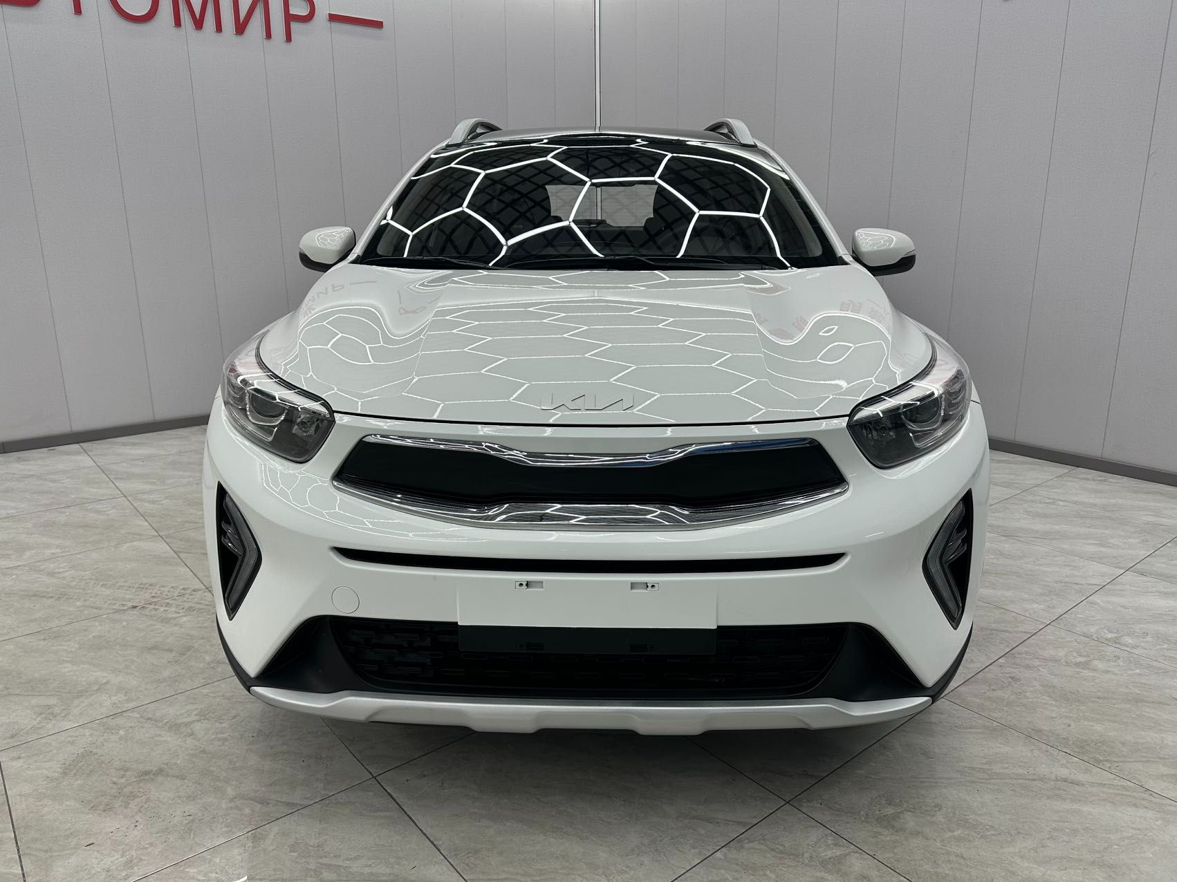 Kia Stonic 2021 — миниатюра 3