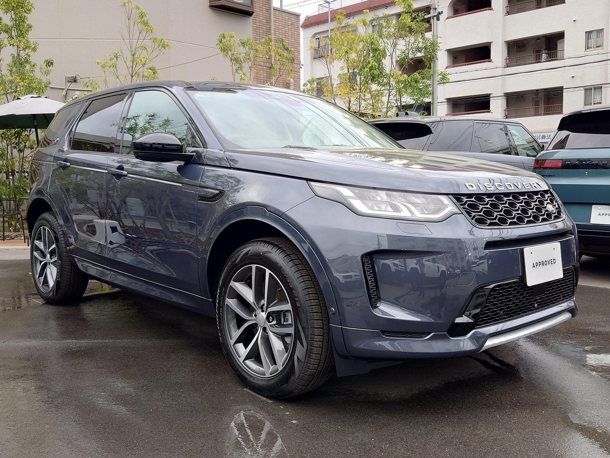 Land Rover Discovery 2025 — миниатюра 6