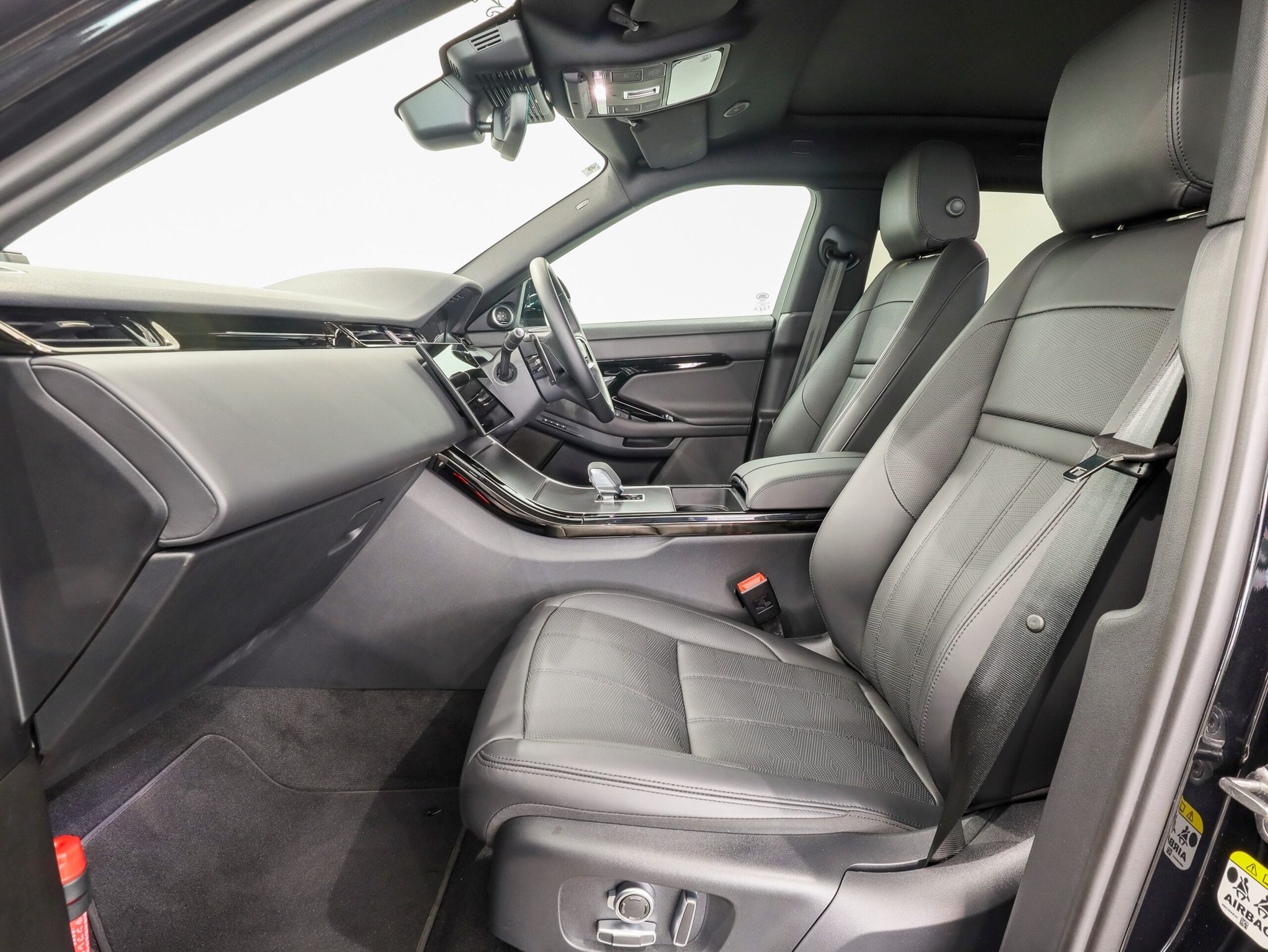 Land Rover Range Rover Evoque 2025 — миниатюра 10