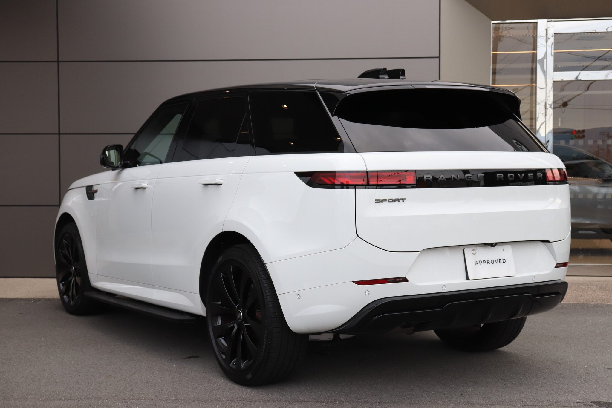 Land Rover Range Rover Sport 2025 — миниатюра 4