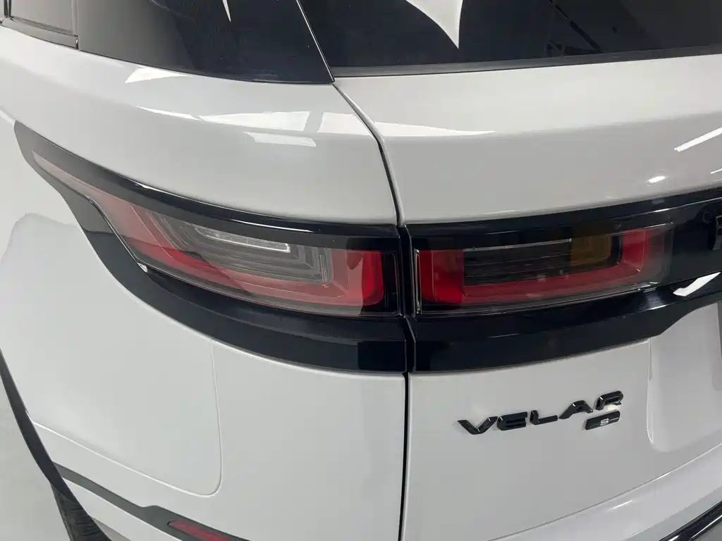 Land Rover Range Rover Velar 2021 — миниатюра 10
