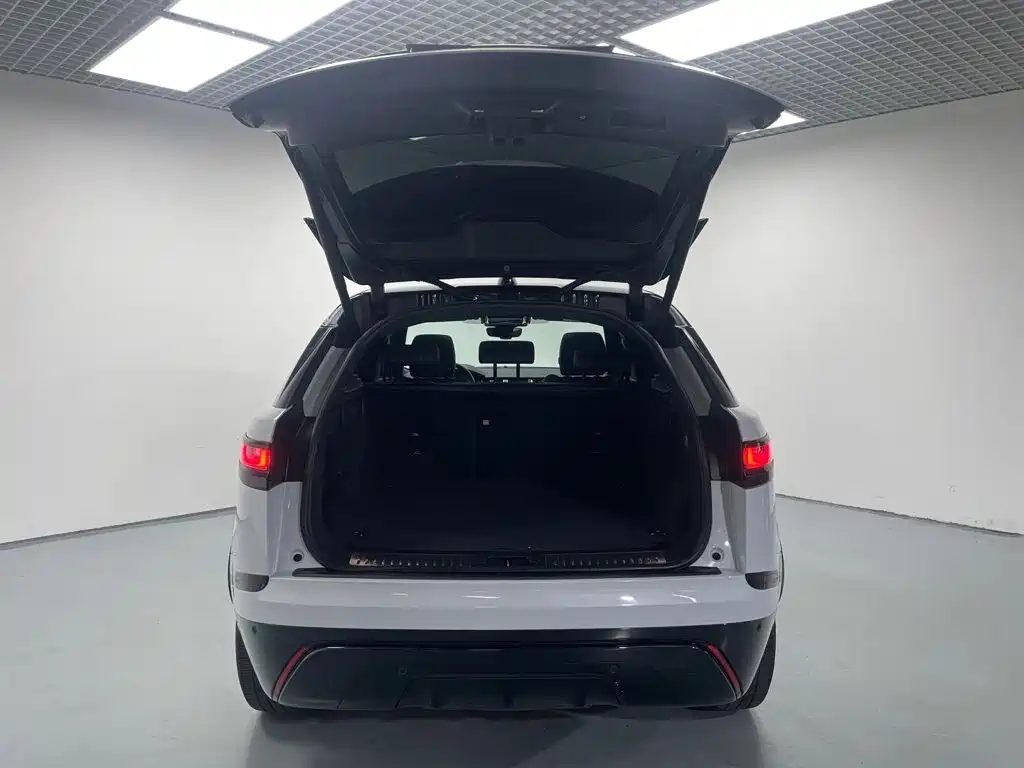 Land Rover Range Rover Velar 2021 — миниатюра 20