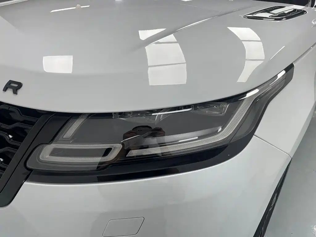 Land Rover Range Rover Velar 2021 — миниатюра 9