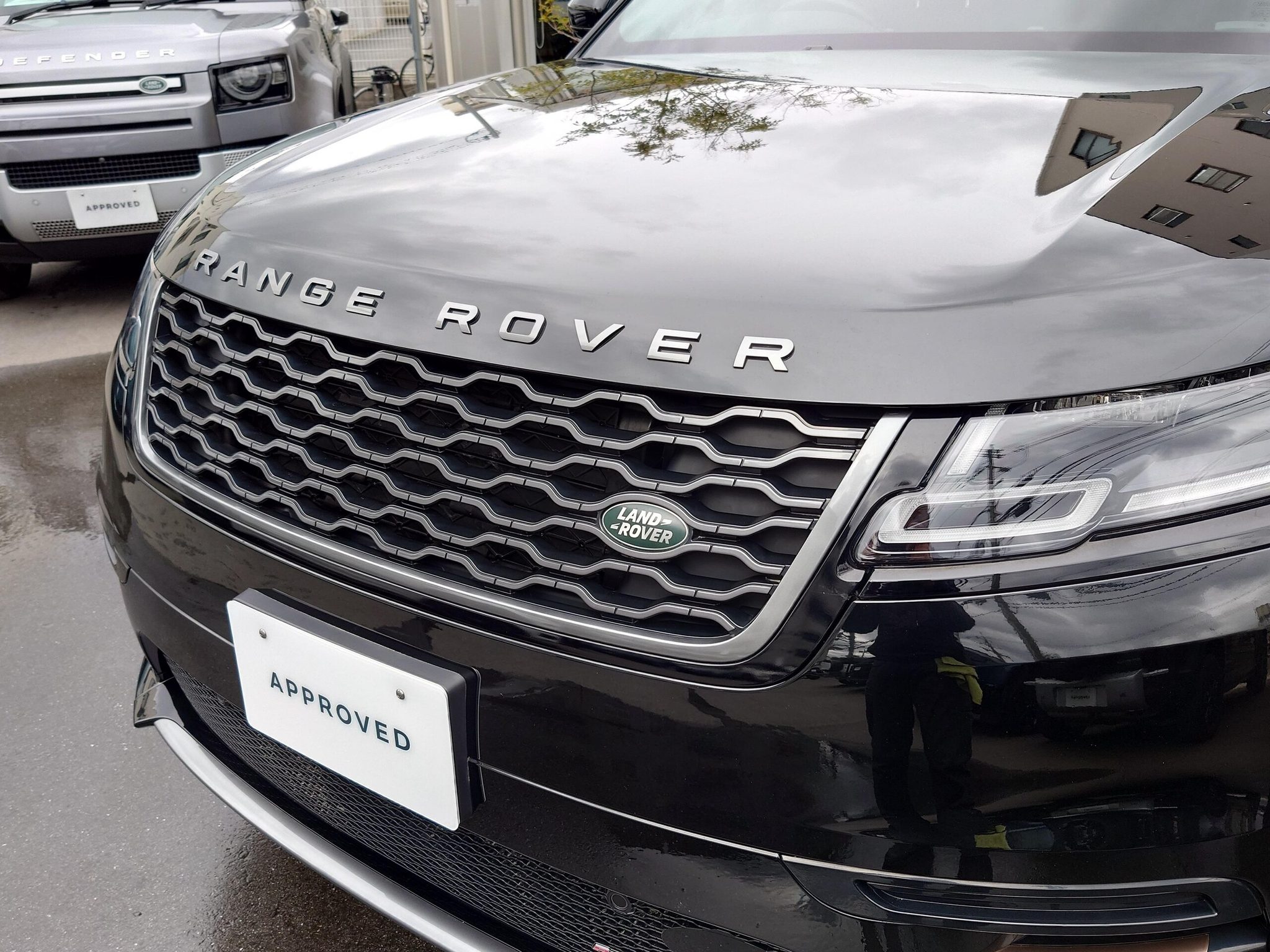 Land Rover Range Rover Velar 2023 — миниатюра 8