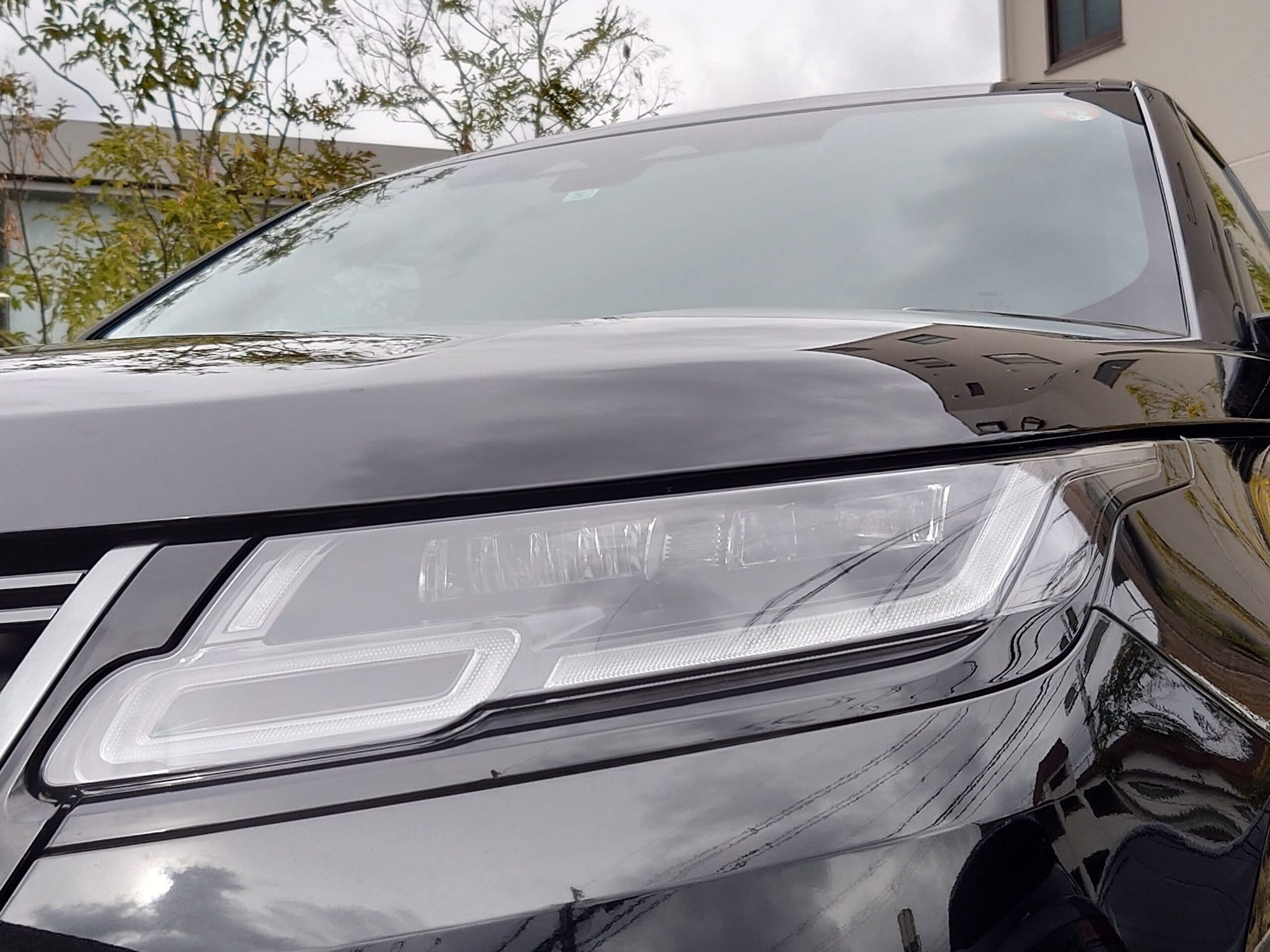 Land Rover Range Rover Velar 2023 — миниатюра 9