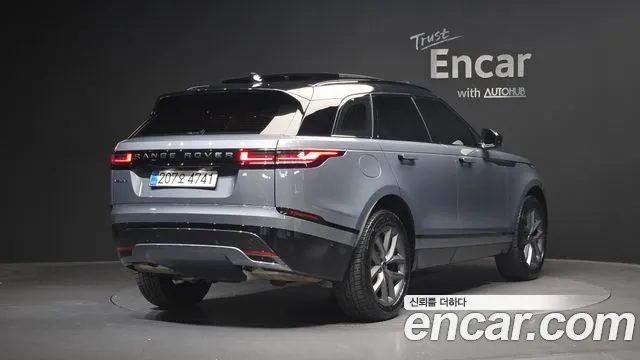 Land Rover Range Rover Velar 2026 — миниатюра 2