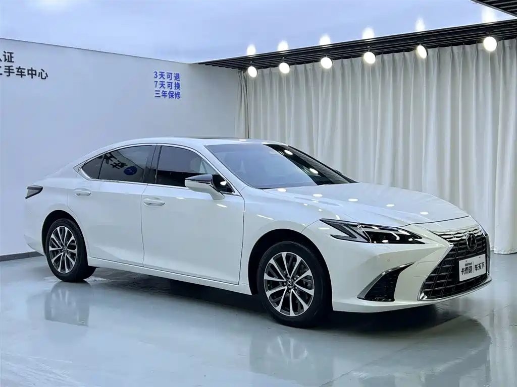 Lexus ES 2026 — миниатюра 2