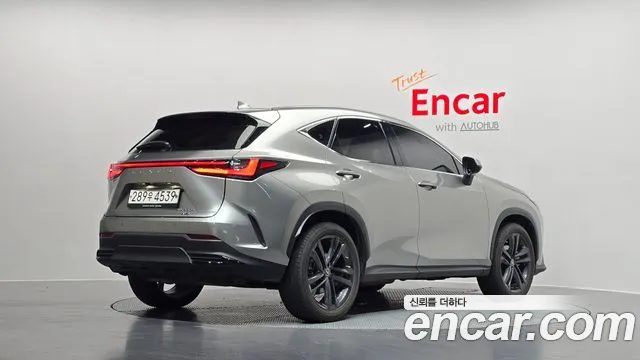 Lexus NX 2023 — фото 2