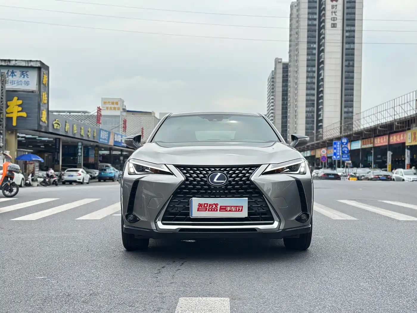 Lexus UX 2022 — миниатюра 2