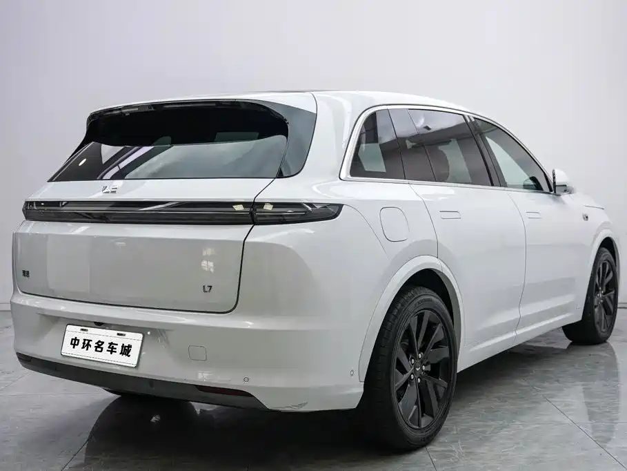 Li Auto L7 2023 — миниатюра 16