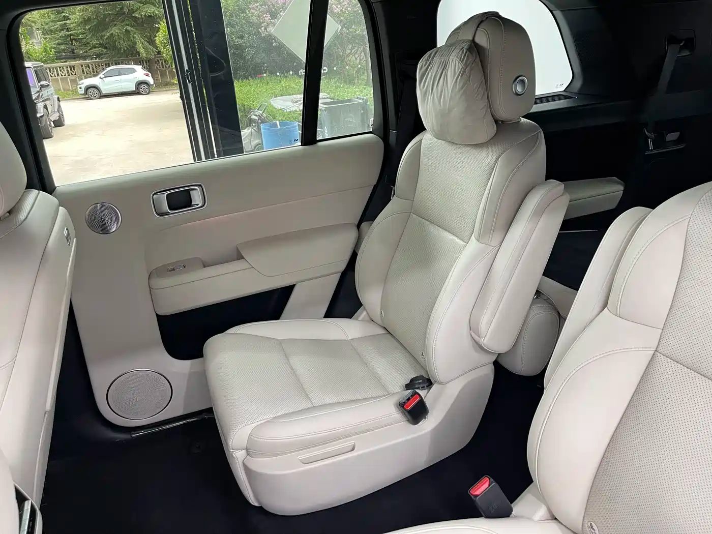 Li Auto L9 2023 — миниатюра 19