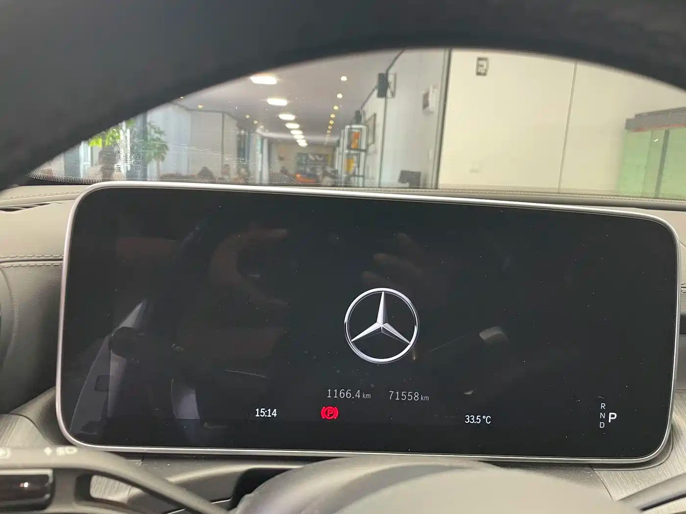 Mercedes-Benz C-Class 2023 — миниатюра 10
