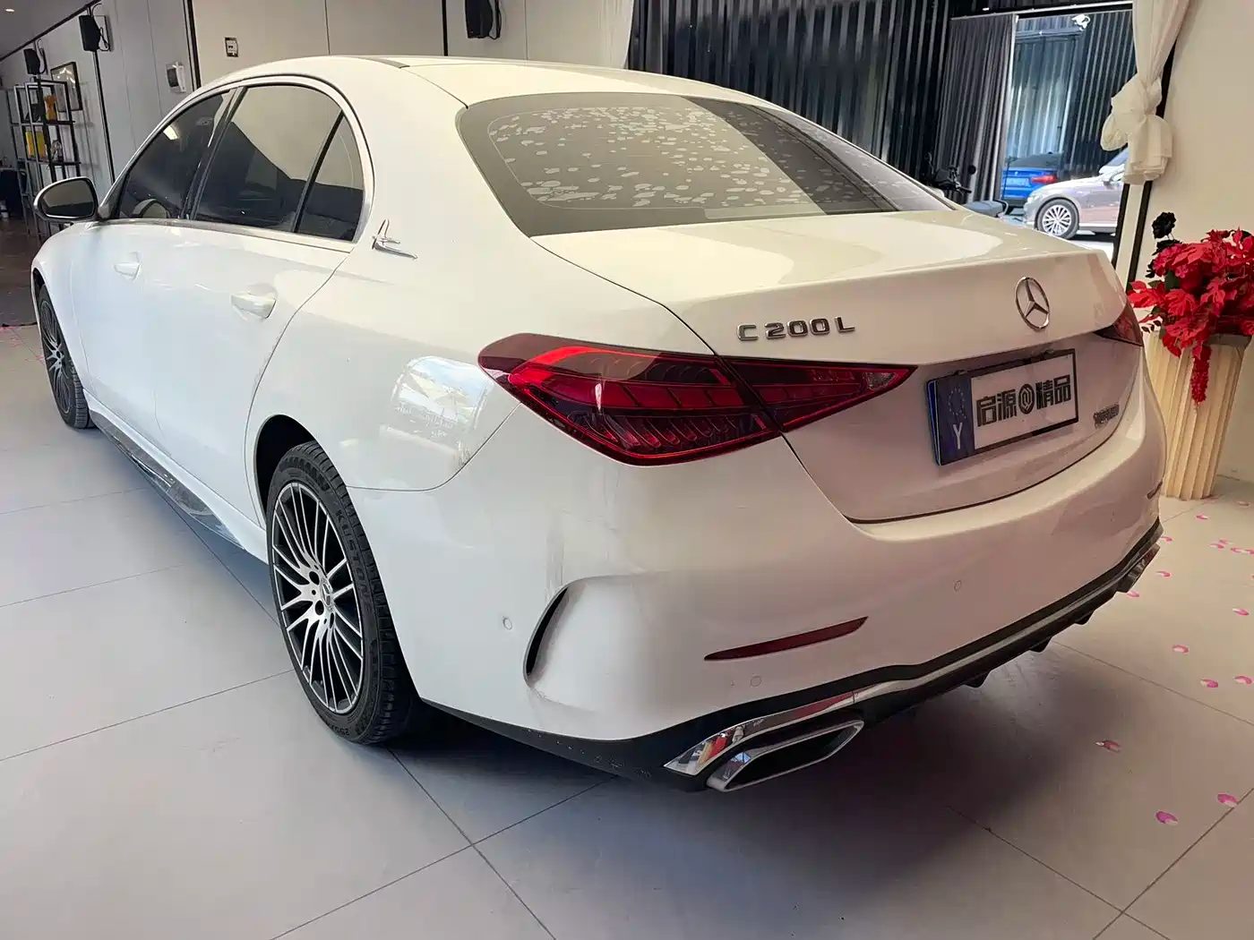 Mercedes-Benz C-Class 2023 — миниатюра 20