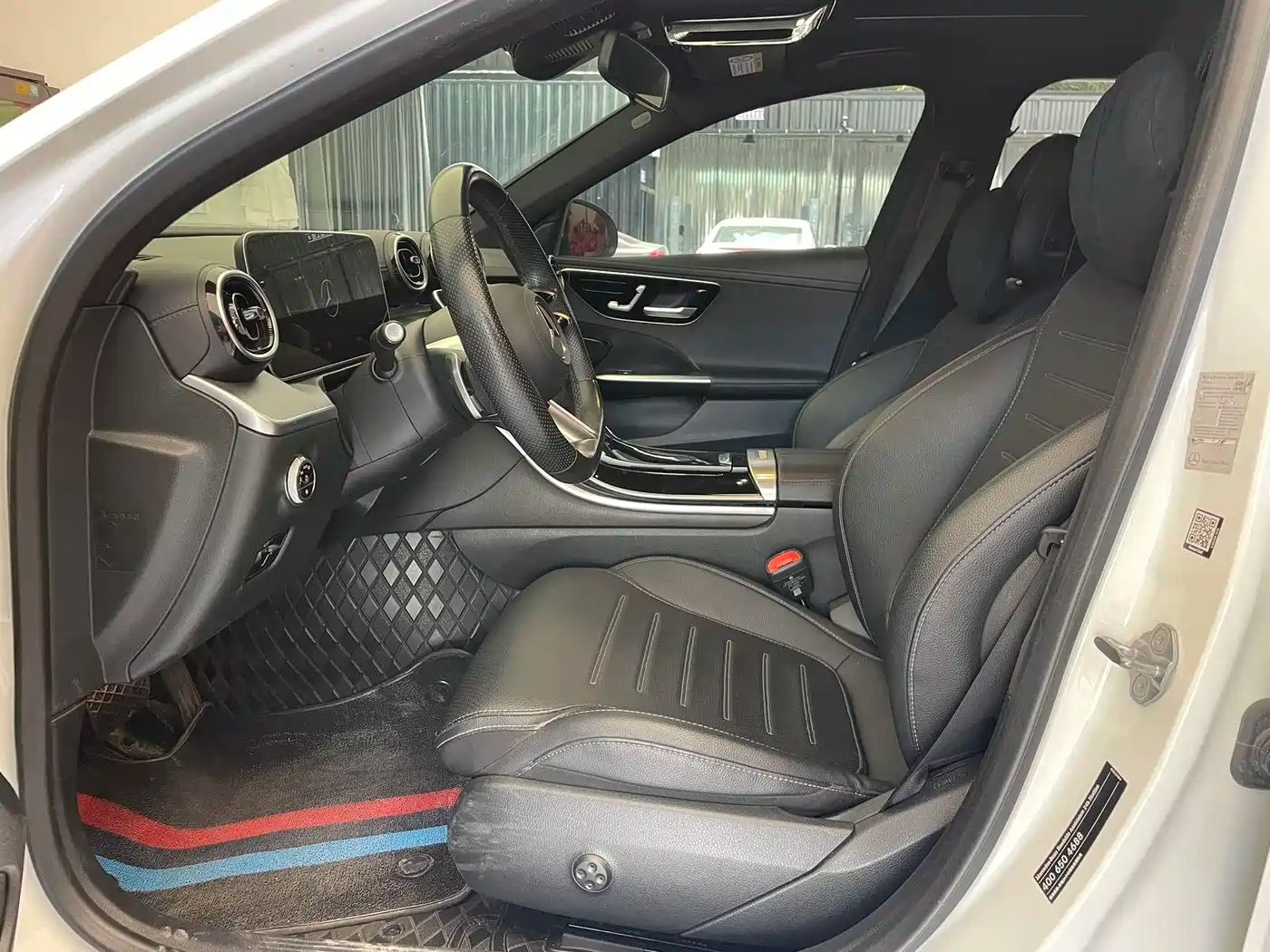 Mercedes-Benz C-Class 2023 — миниатюра 7