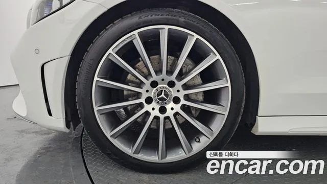 Mercedes-Benz C-Class 2023 — миниатюра 5