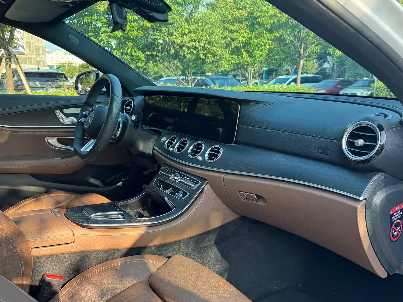 Mercedes-Benz E-Class 2021 — миниатюра 16