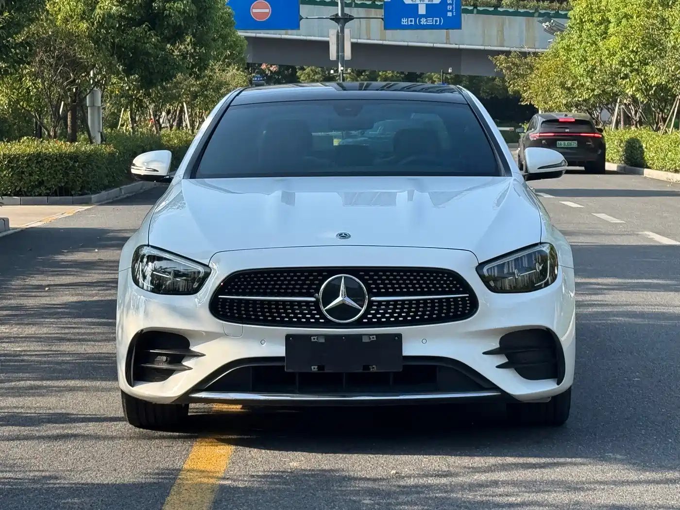 Mercedes-Benz E-Class 2021 — миниатюра 2