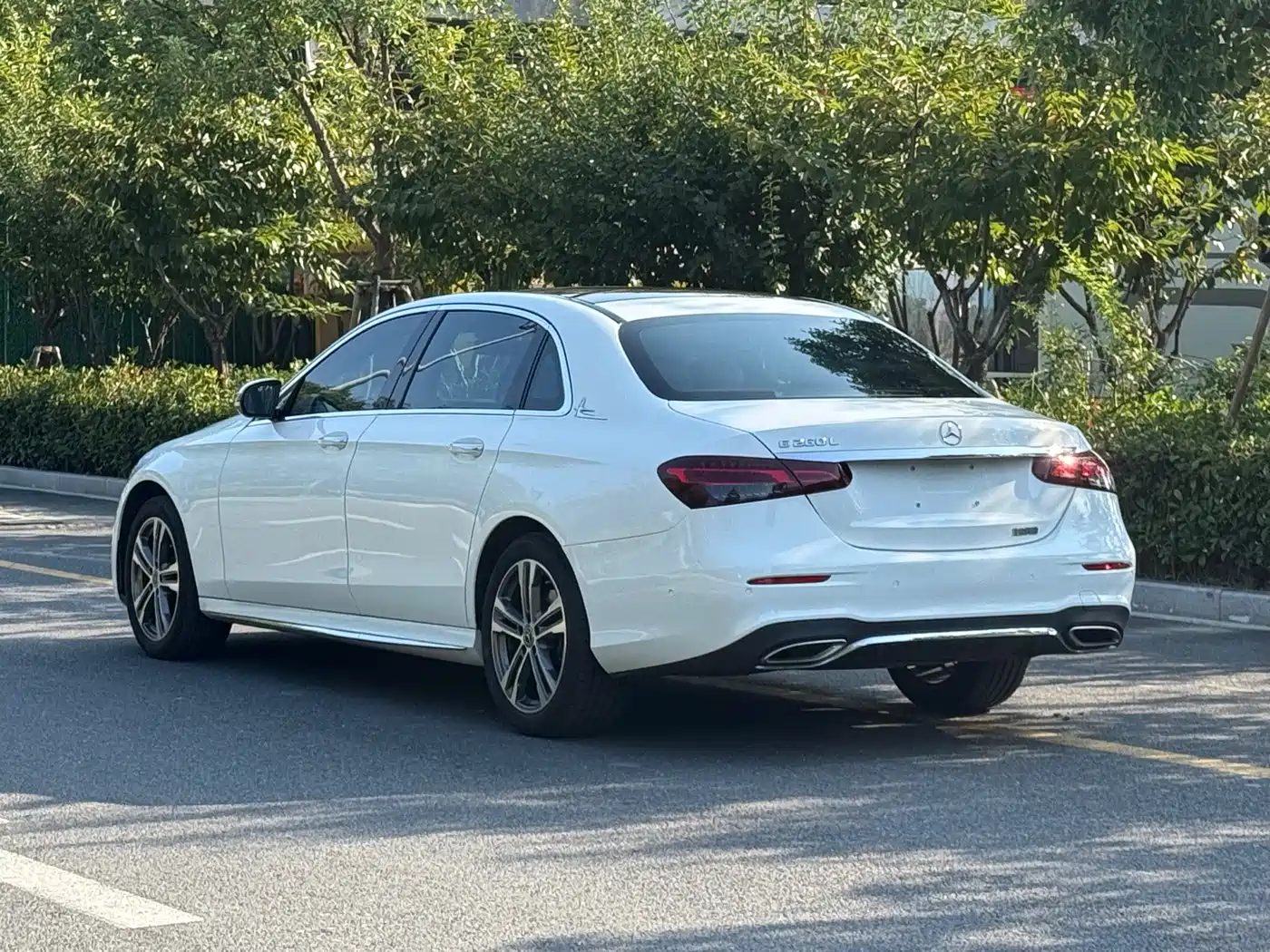 Mercedes-Benz E-Class 2021 — миниатюра 7
