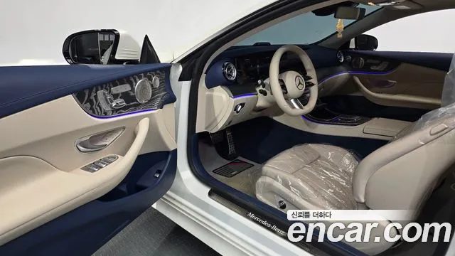 Mercedes-Benz E-Class 2021 — миниатюра 10