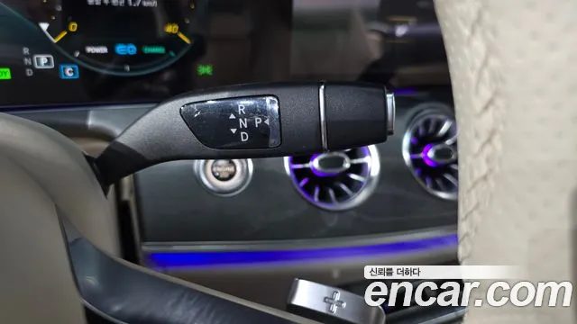 Mercedes-Benz E-Class 2021 — миниатюра 9