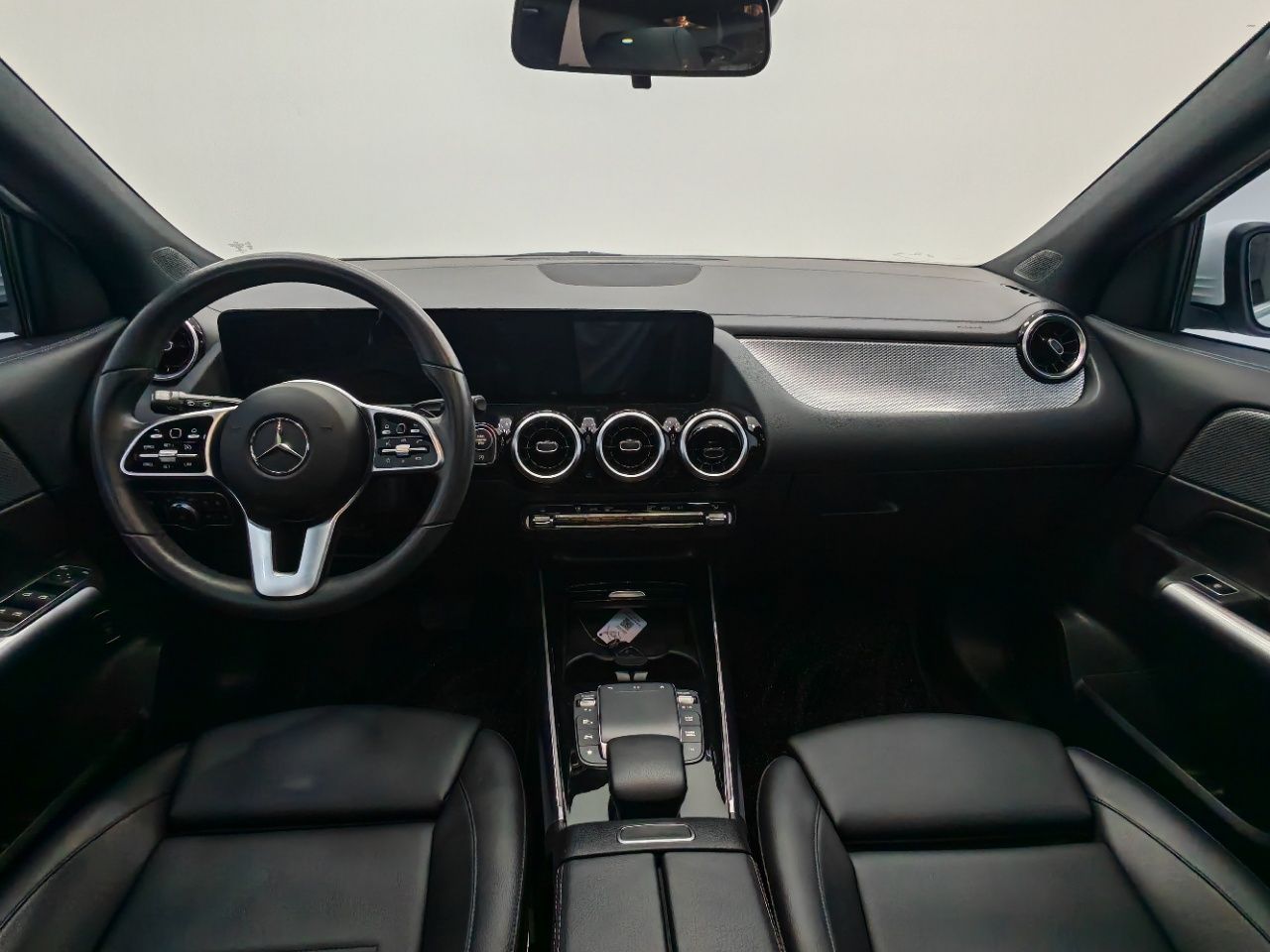 Mercedes-Benz GLA 180 2021 — миниатюра 3