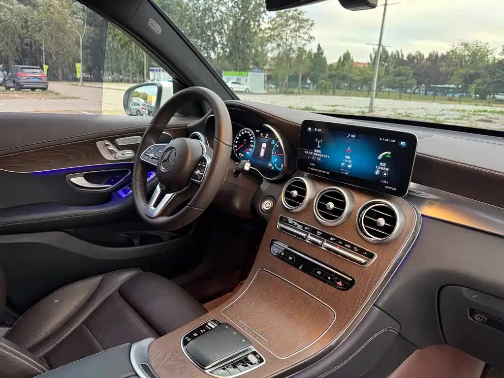 Mercedes-Benz GLC 2022 — миниатюра 28