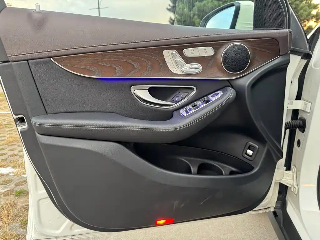Mercedes-Benz GLC 2022 — миниатюра 32