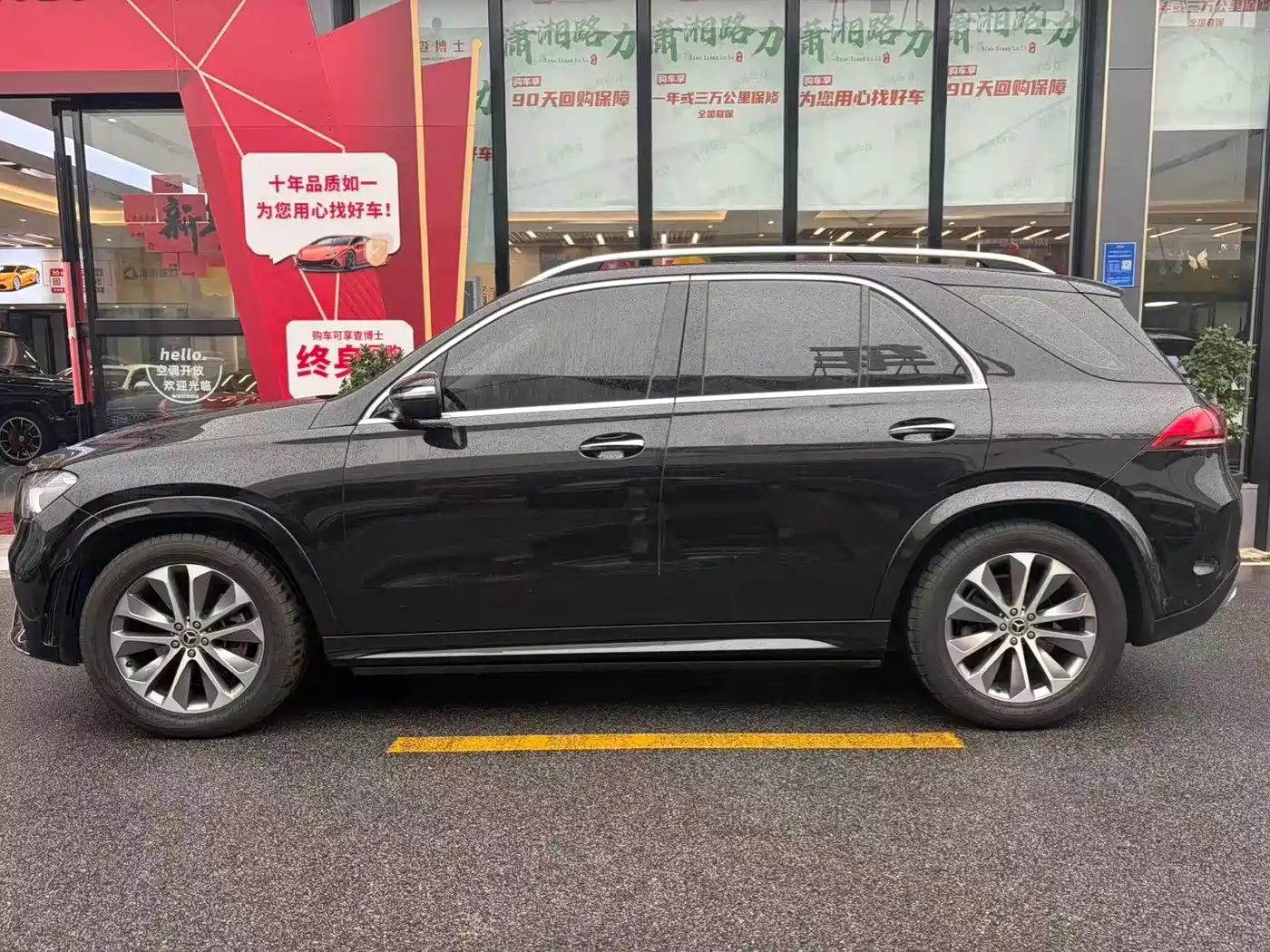 Mercedes-Benz GLE 2024 — миниатюра 3