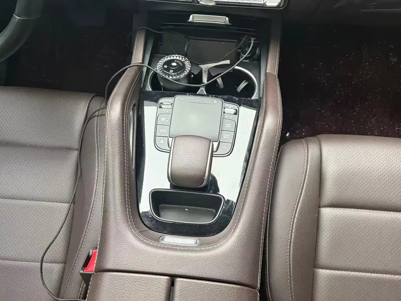 Mercedes-Benz GLE 2024 — миниатюра 8