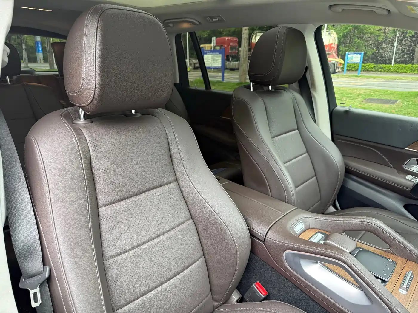 Mercedes-Benz GLS 2024 — миниатюра 8