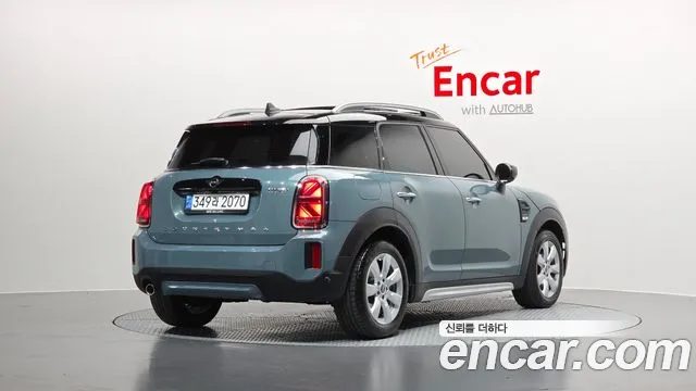 MINI Countryman 2022 — миниатюра 2