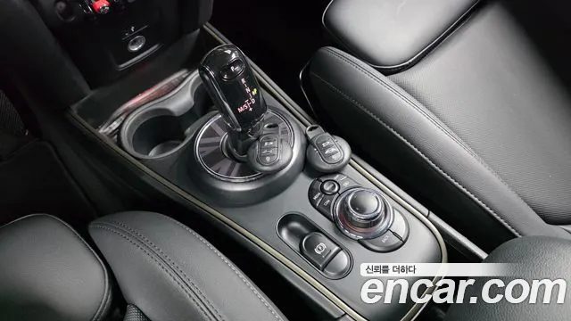 MINI Countryman 2022 — миниатюра 9