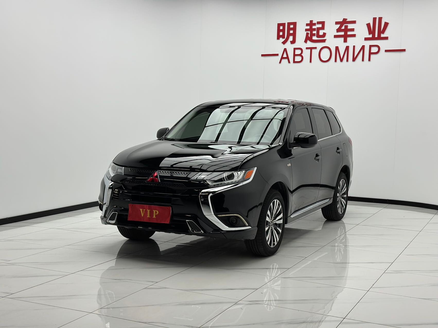 Mitsubishi Outlander 2022 — миниатюра 3