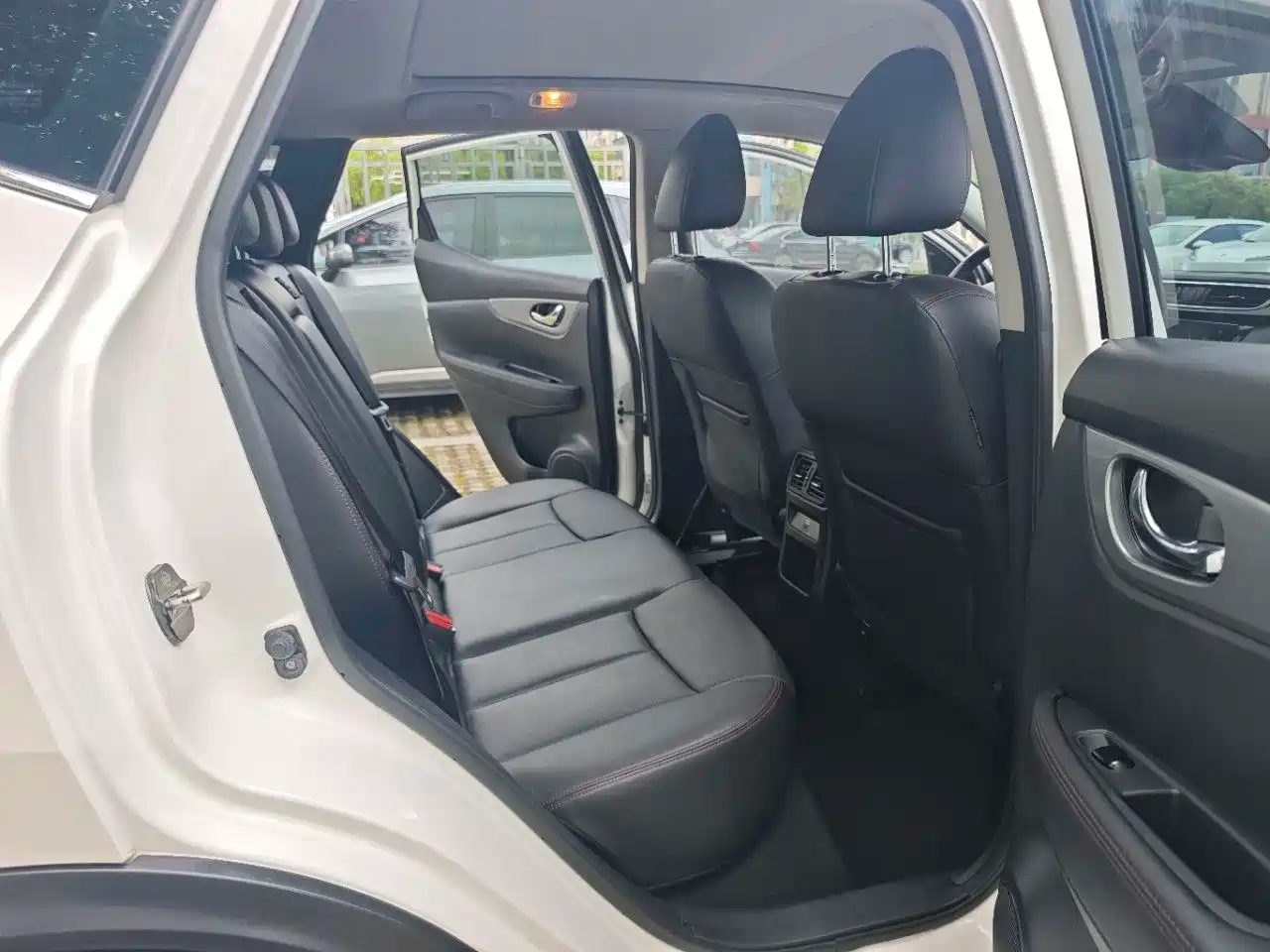 Nissan Qashqai 2022 — миниатюра 7