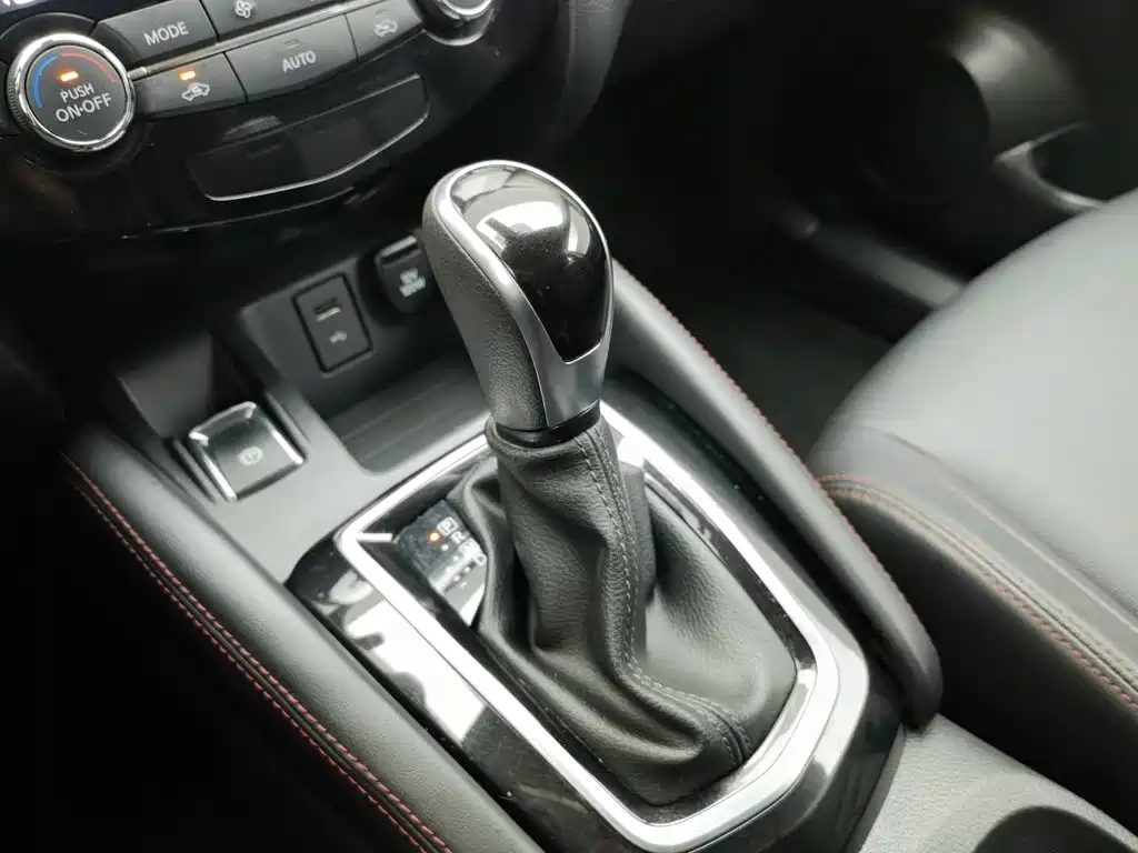 Nissan Qashqai 2022 — миниатюра 13