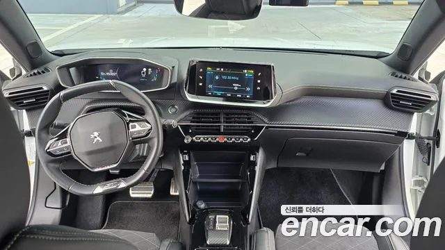 Peugeot 2008 2023 — миниатюра 10